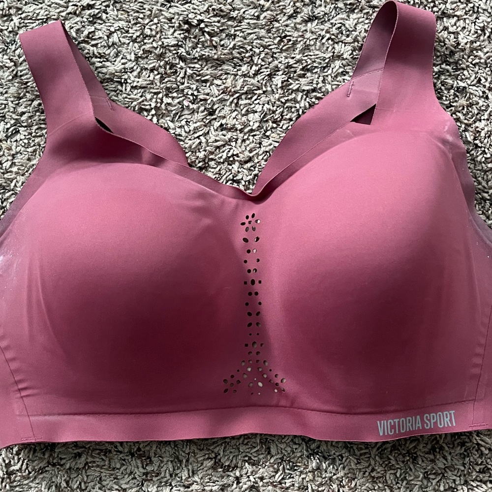 Victoria’s secret Sport bra Size: 36DDD